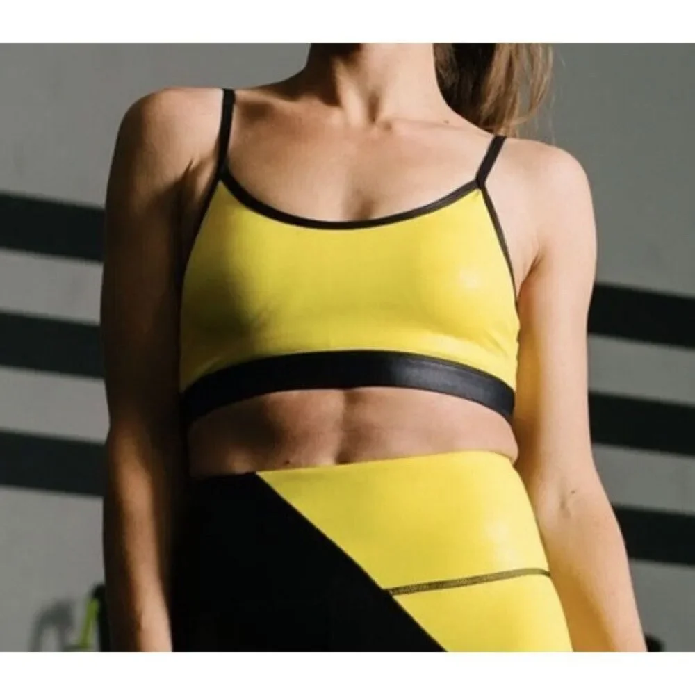 Zyia Active Sports Bra XXL Neon Yellow Metallic Light N Tight Adjustable Strap**